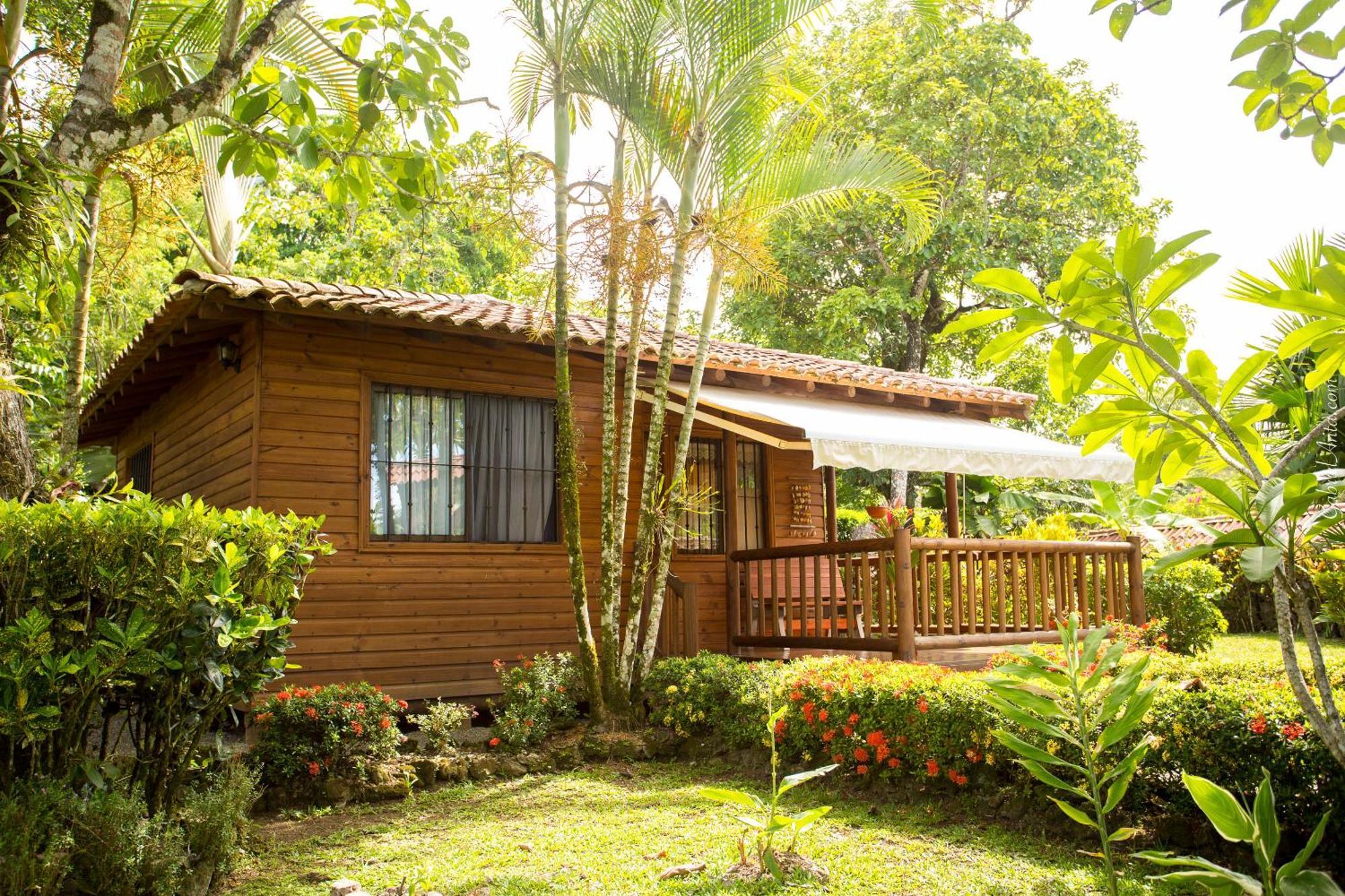Casa Marcellino Lodge Cahuita Ngoại thất bức ảnh